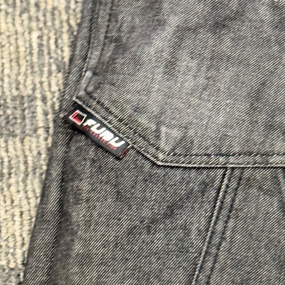 VTG FUBU Dark Gray Men's Relaxed Denim Cargo Jeans 34/34 - Picture 10 of 16